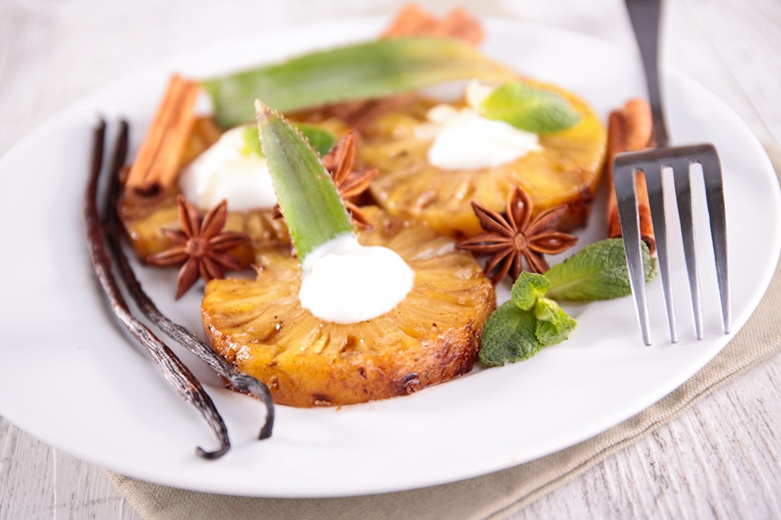 grilled-pineapple-with-yogurt-recipe